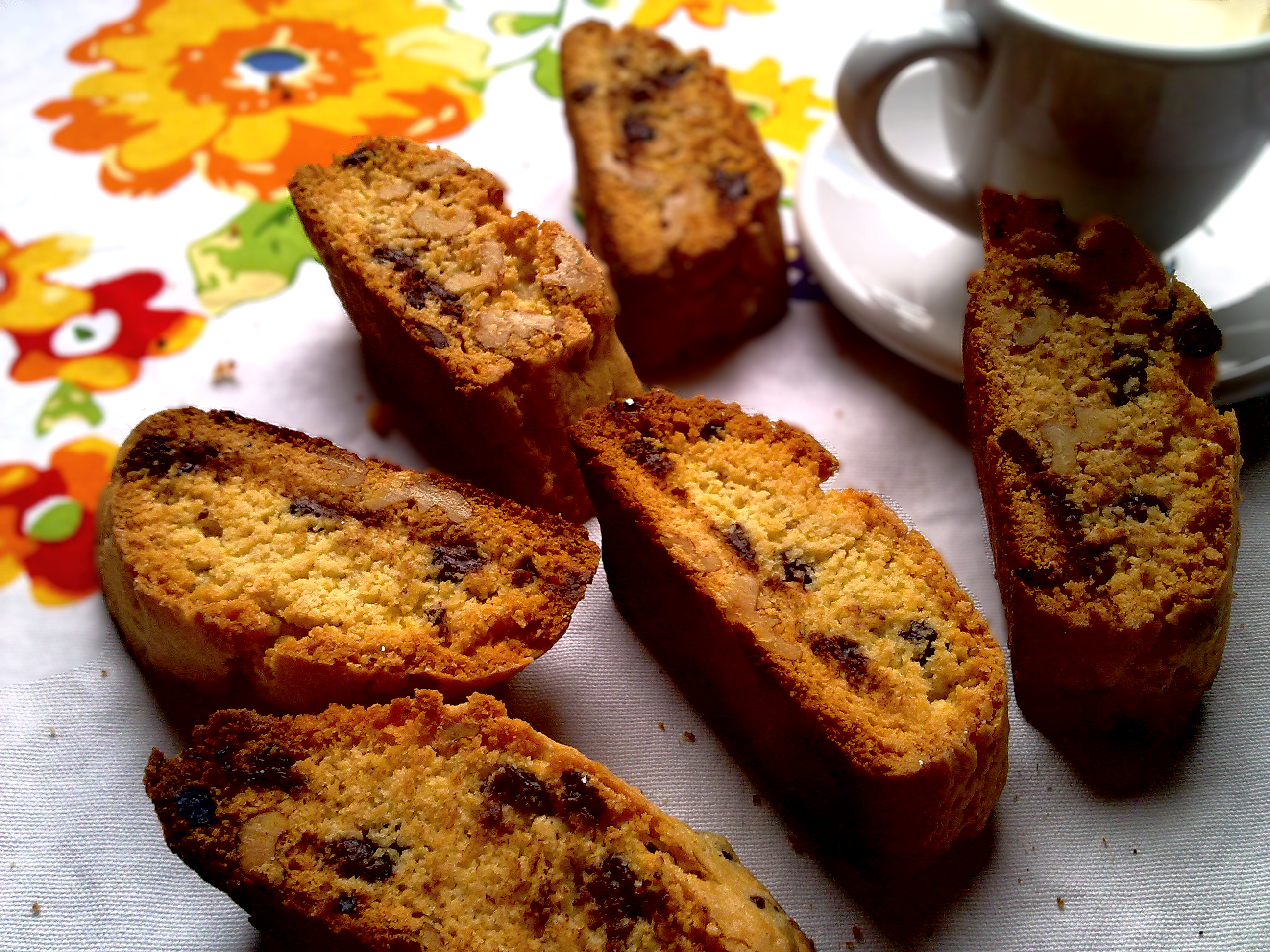 cantuccini mit schokolade