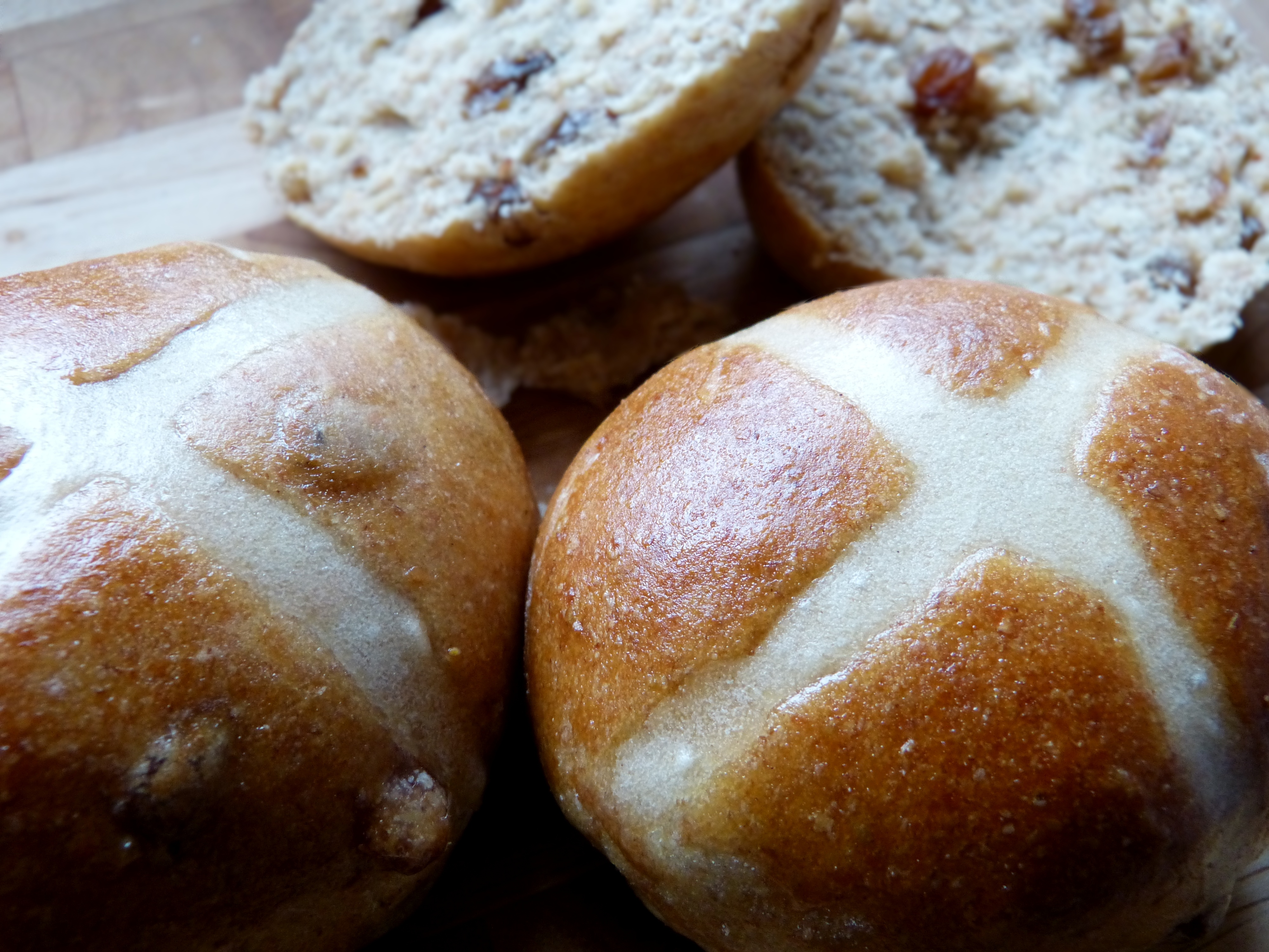 hot cross buns