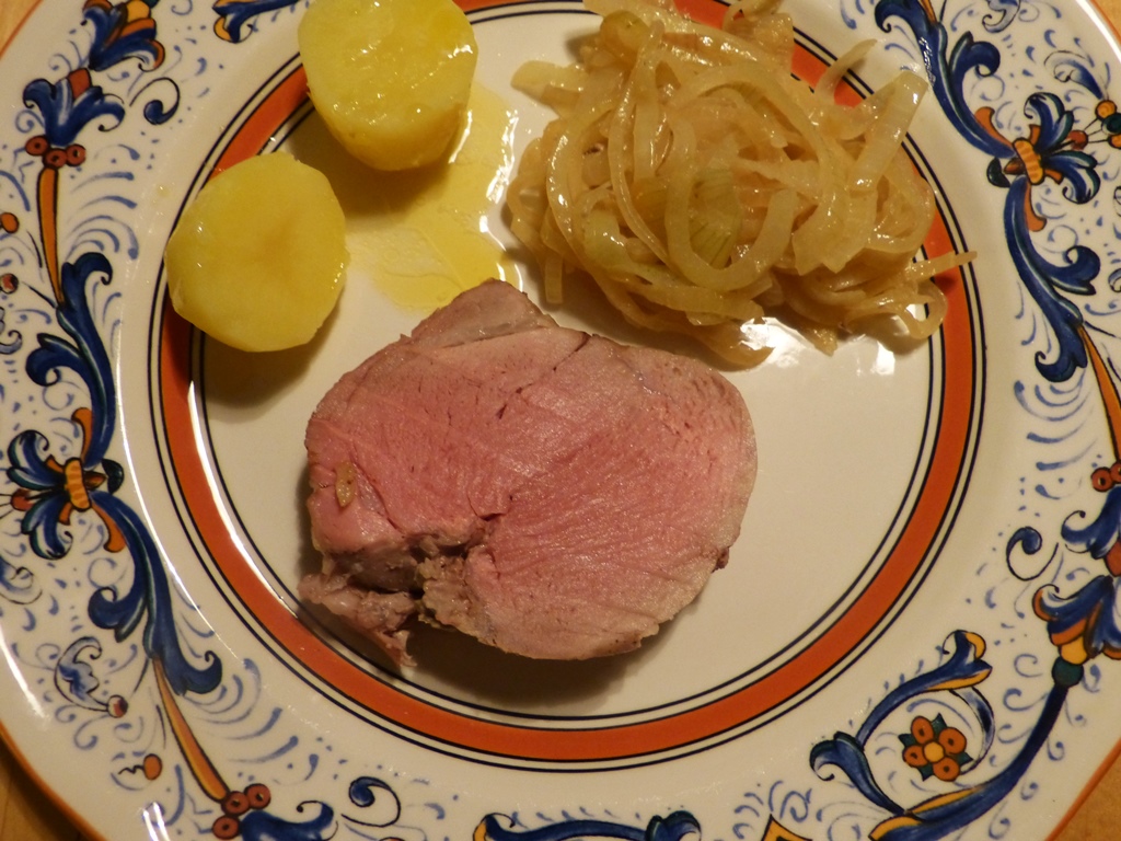 schweinelende mit zwiebeln