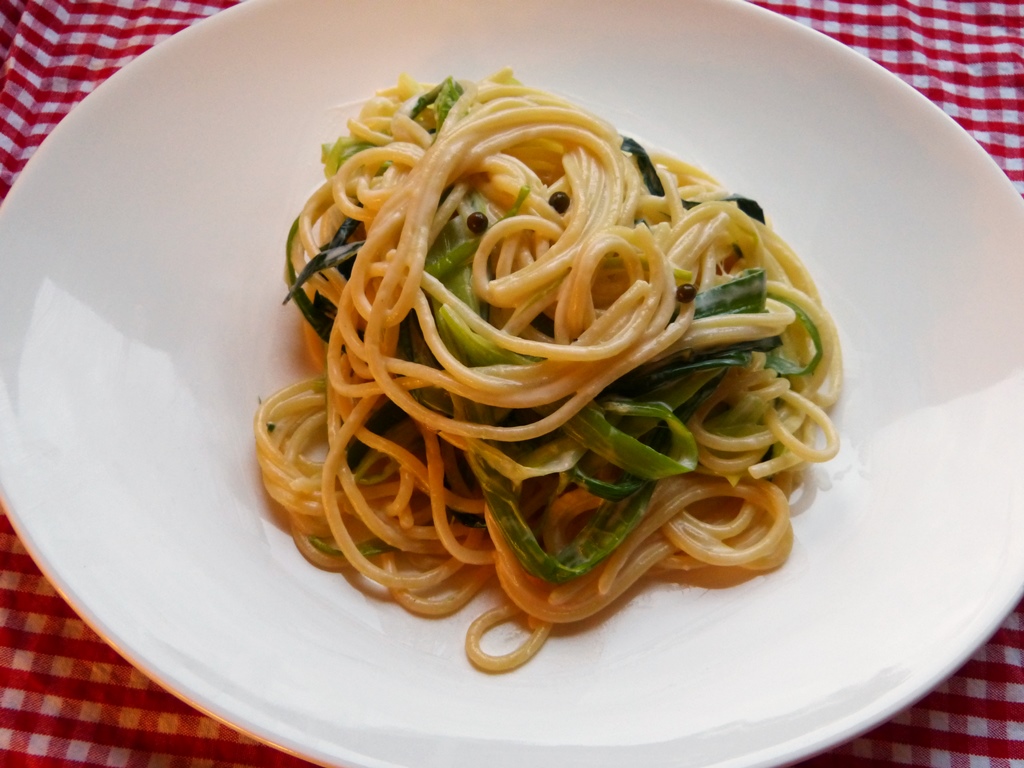 zitronenpasta mit lauchspaghetti