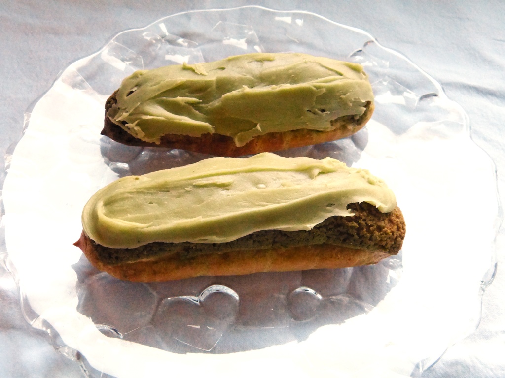 matcha-eclairs