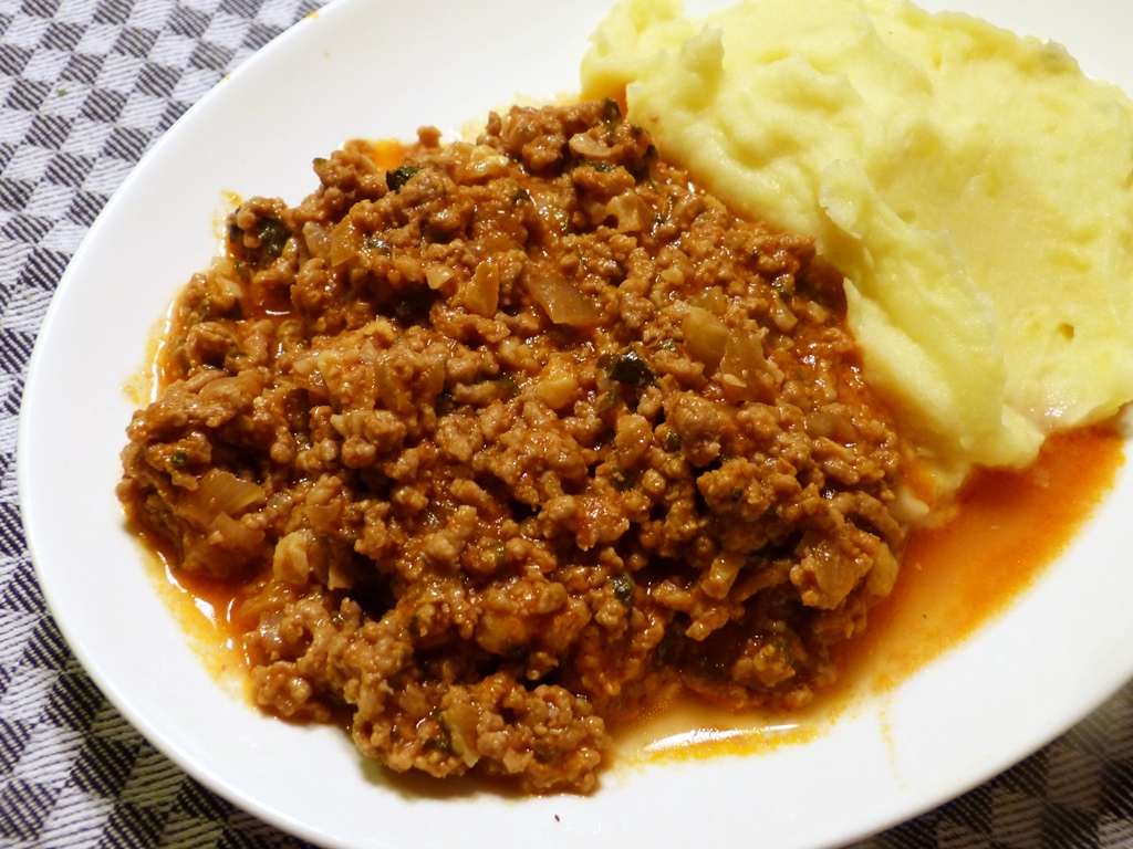 bolognese mit walnüssen