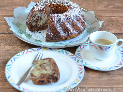 marmonierter bananen-schokokuchen