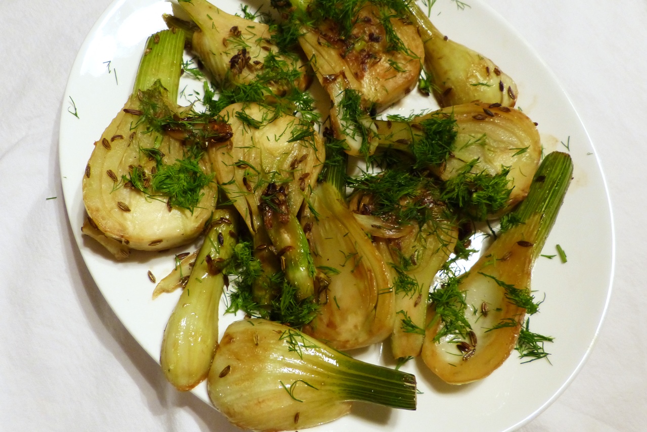 süß geschmorter fenchel