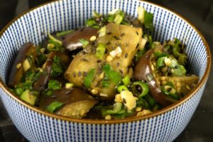 aubergine-mit-sesam