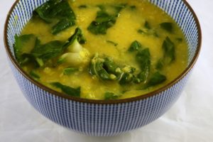 linsensuppe-mit-zitrone